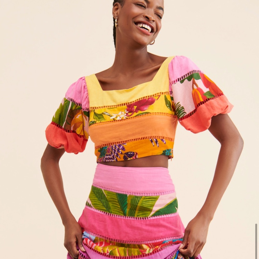 FARM RIO Rainbow Tiered Puff Sleeve Crop Top
